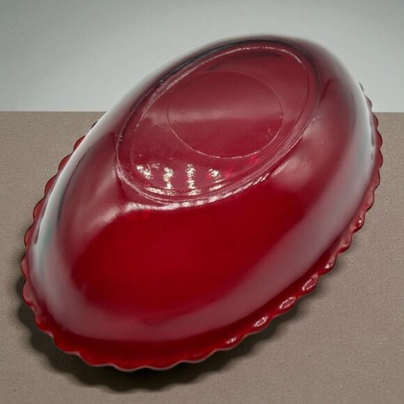 Anchor Hocking Royal Ruby Red Oval Scalloped Bowl - Picture 4 of 6